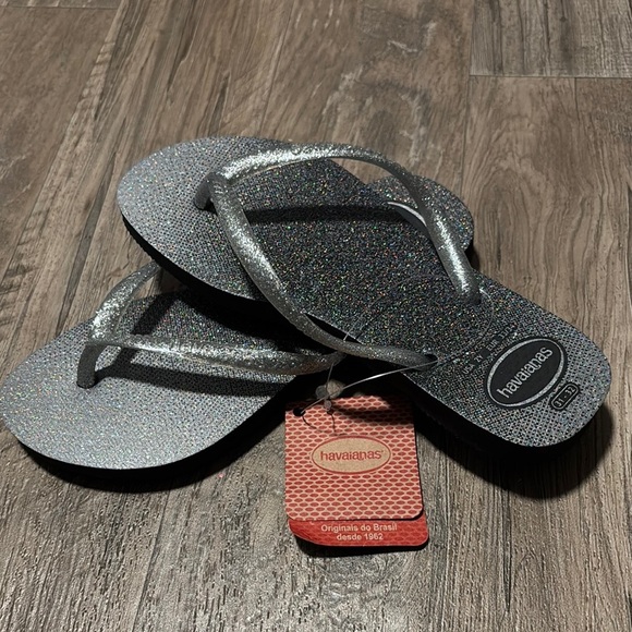 Havaianas Slim Gloss Silver/black Sparkle thong flip flops,summer,pool,beach - Picture 1 of 9